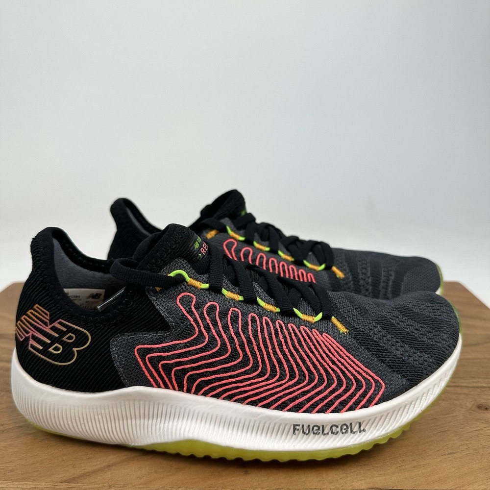 NIB Womens New‎ Balance Fresh Fuelcell Running Course Shoes Sneakers Size 6 M